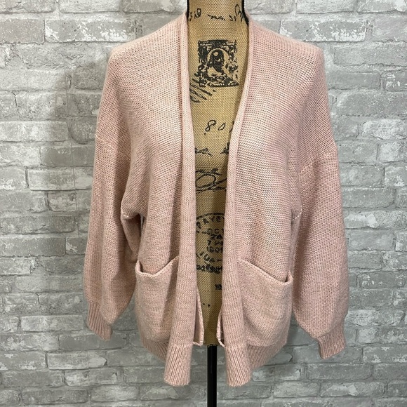 Urban Outfitters Sweaters - Urban Outfitters Light Pink Balloon Sleeve Cardigan